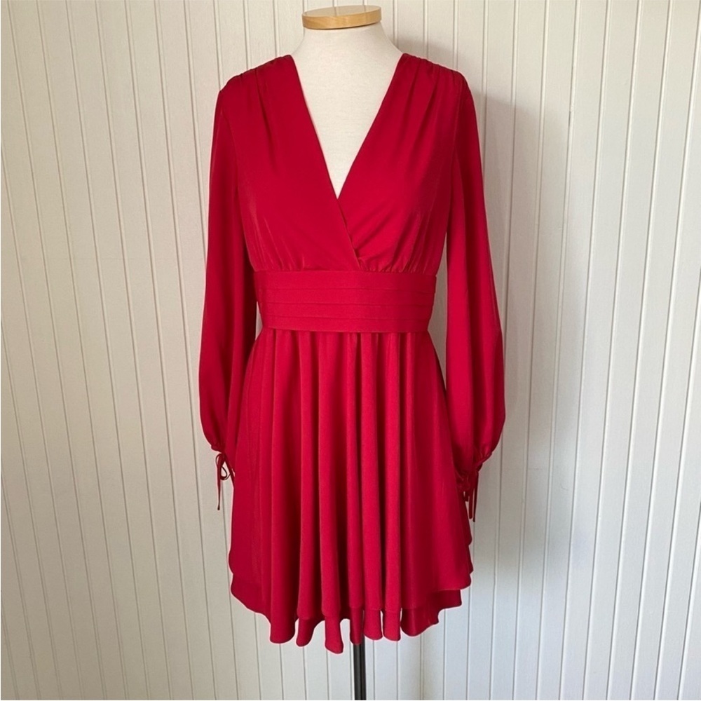 Eliza J Red Dress Mini V-Neck Party Long Sleeve Holiday Size 8